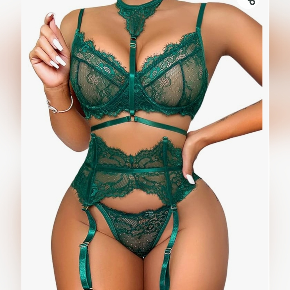 Kaei&Shi Exotic Choker, High Waisted Belt, G String, 5 Piece Strappy Garter